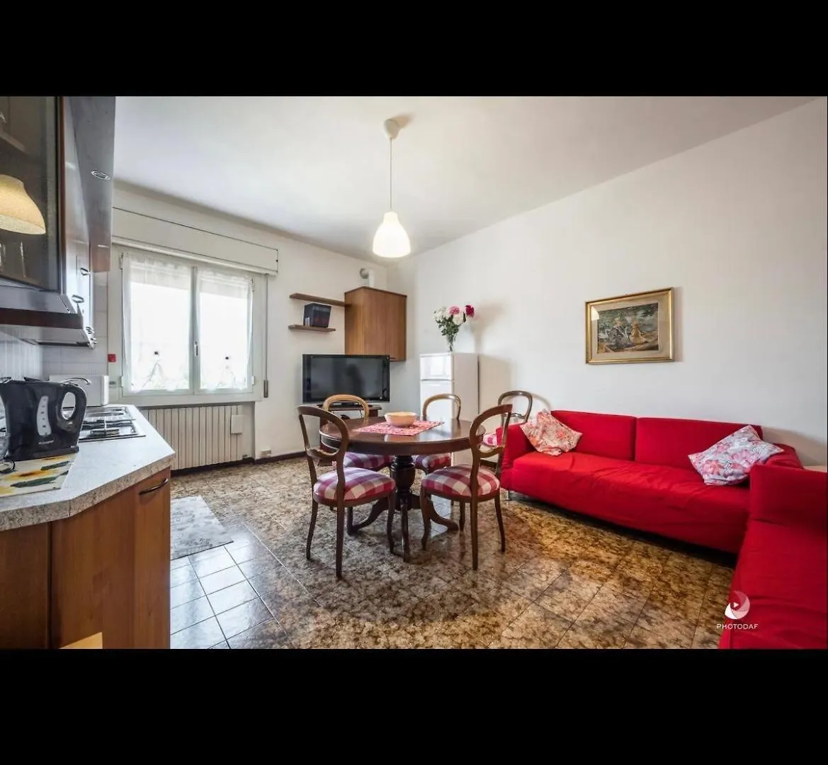 Apartamento Centro Di Modena Grazioso Appartamento
